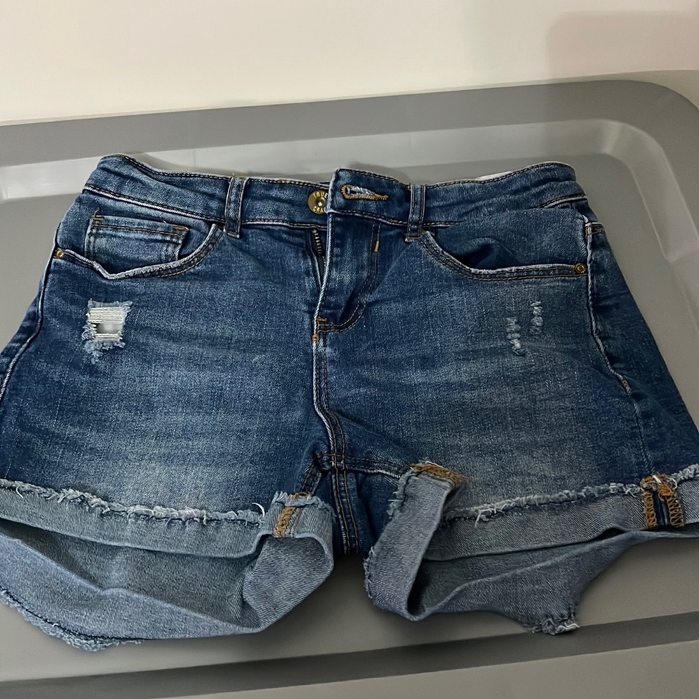 Women’s/juniors blue jean shorts